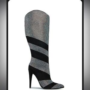 Shoe Dazzle Boots Nomi